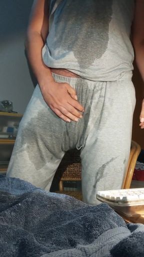 Dirty Socks, Piss and the Dirtyjunkbro. Hammer!!!