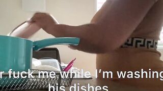 Maid washing dishes to her masturbating boss