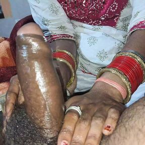 Bhabhi Xshika Massaged untill cum Big desi cock