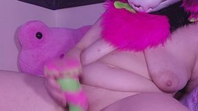 Enby Furry Frotting their Tdick on a Tentacle Dildo