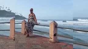 Hot milf enjoys post-walk sex