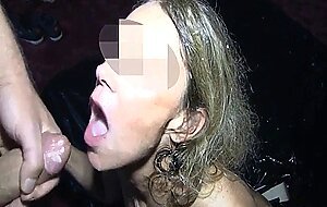 Gangbang avec une femme libertine