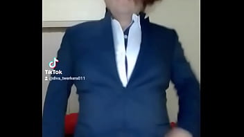 Танцы и переодевание