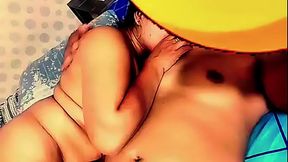 Mama Mertua doyan Ngentot sama Kontol Brondong