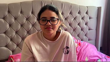 Hermanastra me ayuda despu&eacute_s de mi ruptura amorosa