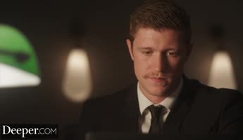 Avery's Temptation: A Sizzling Threesome with Oliver