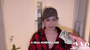 Delivery Girl Agreed to Test My Dick with Her Cunt