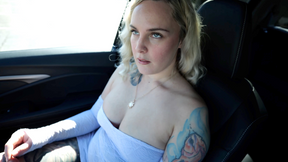 Alisha Doll-Play in the Car