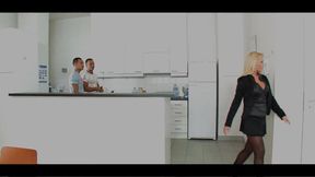 MILFY bitch anal threesome