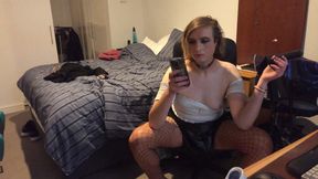 Sissycdmish - Webcam Slut Fucks Ass on Stream