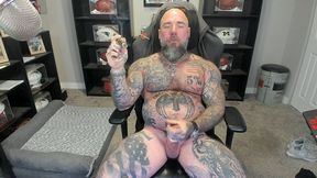 update #72 (may 19, 2022) smoking a cigar and masturbating!
