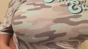 Bouncing Tits and shaking ass in Slomo
