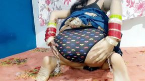 Indian 18 old housewife and husband fucking video and anal sex with cucumber