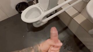 Crazy bathroom for the disabled