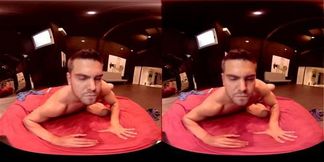 VirtualRealGay com Hot Cam