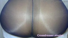 crossdresser pantyhose ass no panties