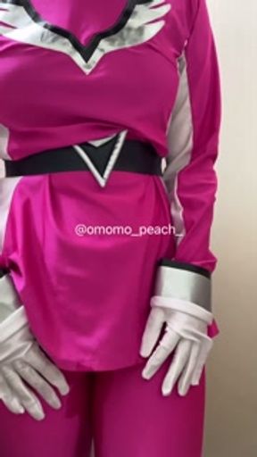 【戦隊ヒロインが尿意に負けてしまい おもらし】誰よりもピンチだった おももレンジャー #Power Rangers #omorashi #peeaccident #desperation Wet