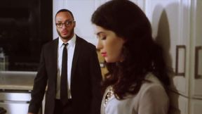 ”Superb babe Evelyn Claire is shared between two dudes”