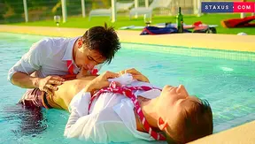 Pool Heat: Danny Nathans Steamy Naked Hookup – GayXXX Adventures