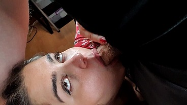 Wife cheats with maintenance man and doesn’t hide it