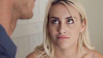 Blonde & brunette are swapping their horny boyfriends in a foursome