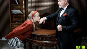 Magnificent Coco Lovelock's face fucking scene