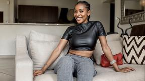 ”Bombshell ebony chick starts timid & goes wild at modeling casting call!”