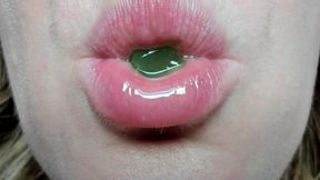 Julie Bliss - Giantess