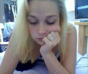 Cute and fresh amateur blonde tee on webcam showing me some