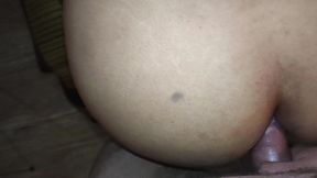 me cogen, me dan por el culo y luego me deja su leche en la lengua