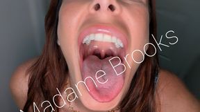 Nikki Brooks - Party, Shrink And EAT (1080-HD)