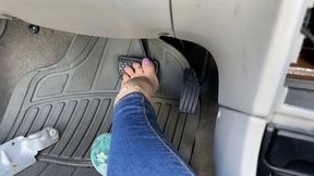 1994 Geo Metro Dry Pumping From the Passenger Seat in the Junkyard