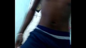 BRINCANDO COM A ROLA DO MEU AMIGO H&Eacute_TERO