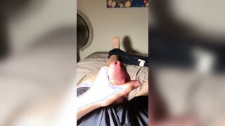 HUMUNGOUS FLOW solo squirt quickie