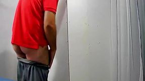 MECÁNICO RECTO DANDOME LECHE EN GLORYHOLE