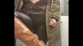 Pour ceux qui aiment les bottes