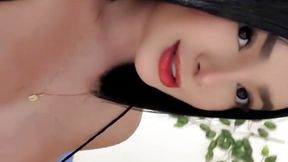 Red lips, a dangerous gaze… dare you try?💋🍒😈