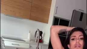 Community Member @SilviaSicilia @Female Masturbation & #MILF #Solo #Big Boobs #Brunette porno hd gratis | Tik.Porn