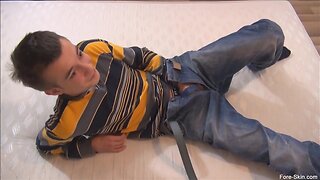 Uncut Twink Masturbation