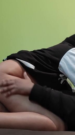 morning sex in the morning time -amateur couple   Clip 1