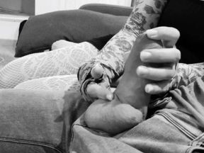 Masturbation on the sofa with lots of kisses and what it takes after a day of wo