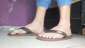 i m wearing flip-flops; does that turn you on?