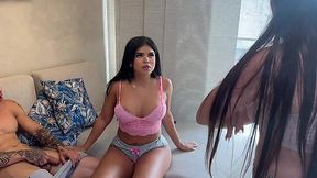 Latina offers her friend tpo arrange a threesome with her boyfriend