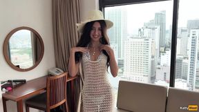 Spanish Blanca Wants To Try White Russian Cock And Gets Creampie In Pussy