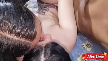 Fui passar o final de semana na casa da minha tia, E comi as minhas primas safadas , Paty Bumbum , e , Branca De Neve Atriz
