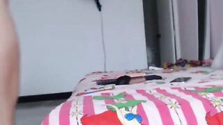 Busty Bombshell Masturabtes in High Heels - Big Ass Booty Teen Fucks Herself