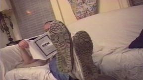 107 Sneaker Pig