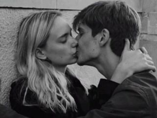 Novio te acorrala contra la pared y te folla Audio erótico para mujeres parte two