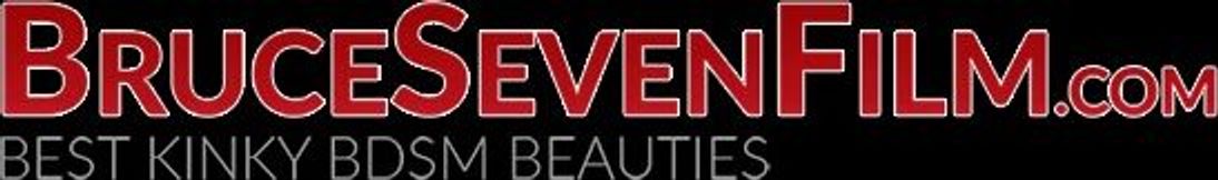 Dyke Porsche Lynn goes down on redhead in hardcore 3way