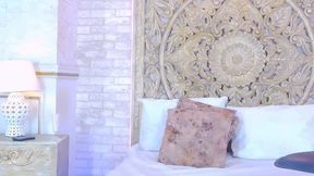 Lia Davs Private Show